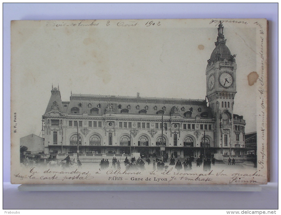 PARIS - GARE DE LYON - ANIMEE - DOS SIMPLE - 1902 - Stations, Underground