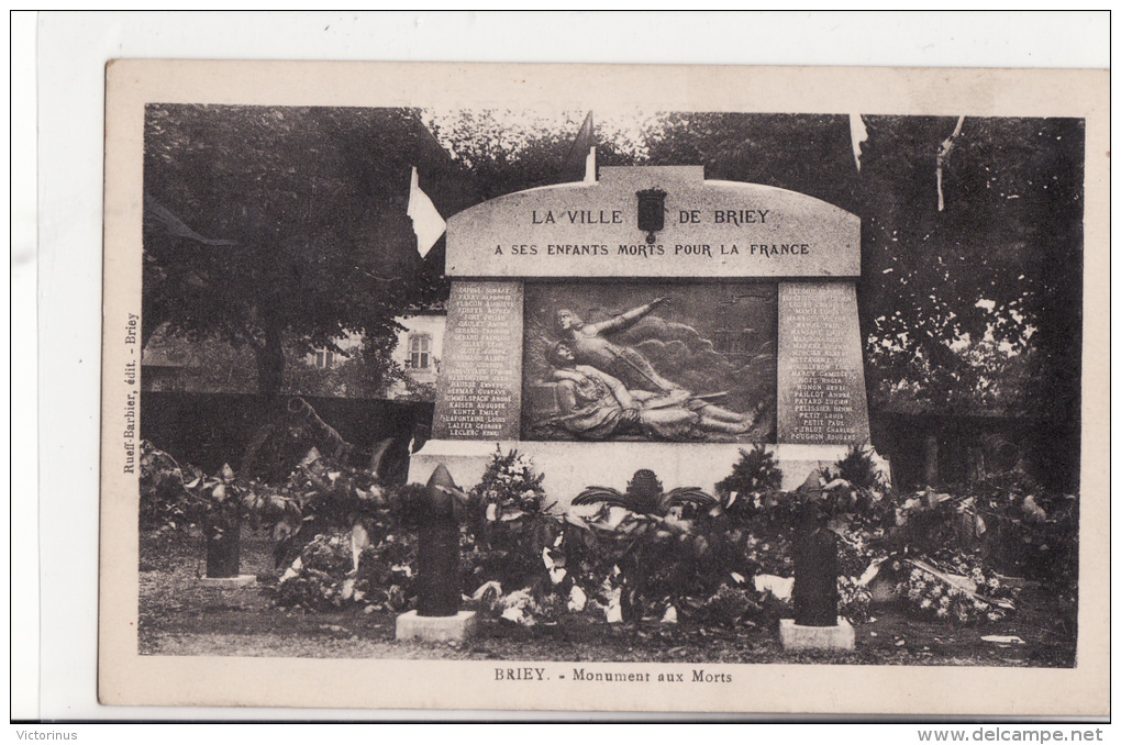 BRIEY, Monument Aux Morts - Briey