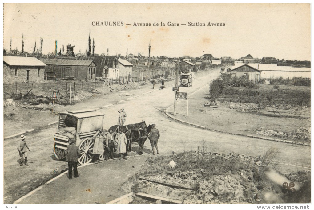 80 CHAULNES - AVENUE DE LA GARE ( ATTELAGE ) - Chaulnes