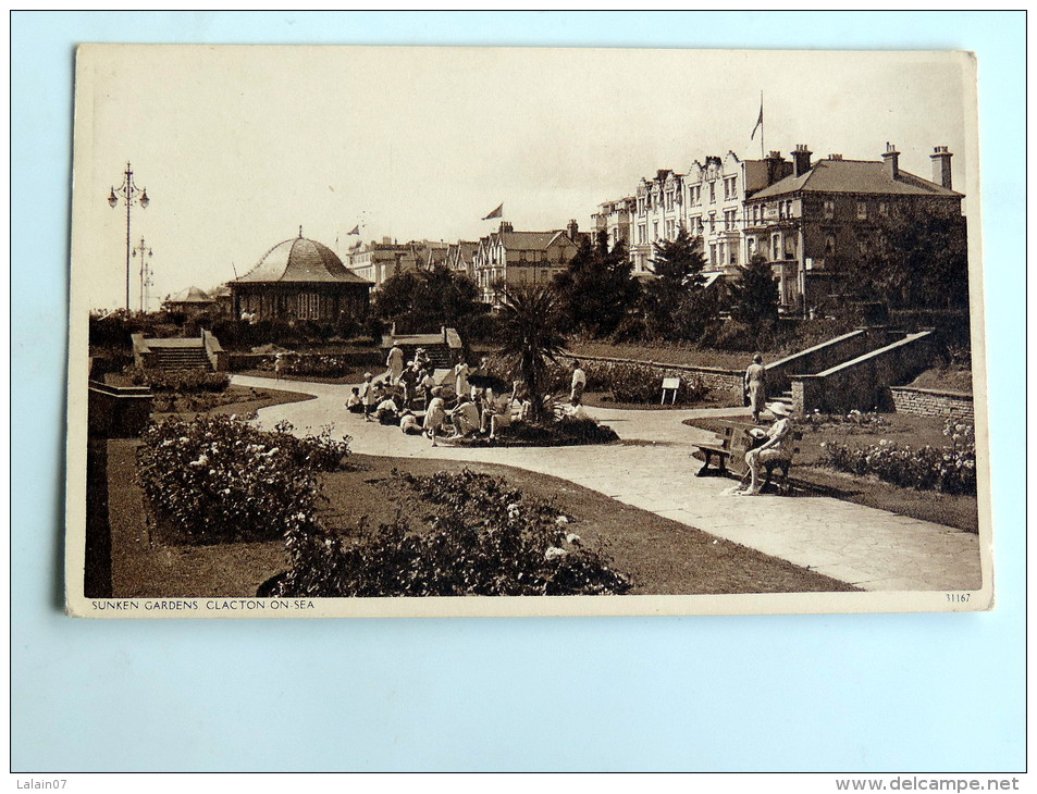 Carte Postale Ancienne : Sunken Gardens CLACTON ON SEA - Clacton On Sea