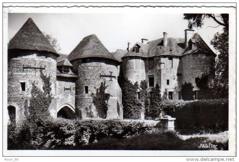 27 - HARCOURT  - CHATEAU - Vue Generale - Harcourt