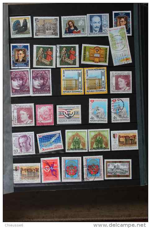 AC157 - Autiche   lot  + 500 timbres **.*.ob