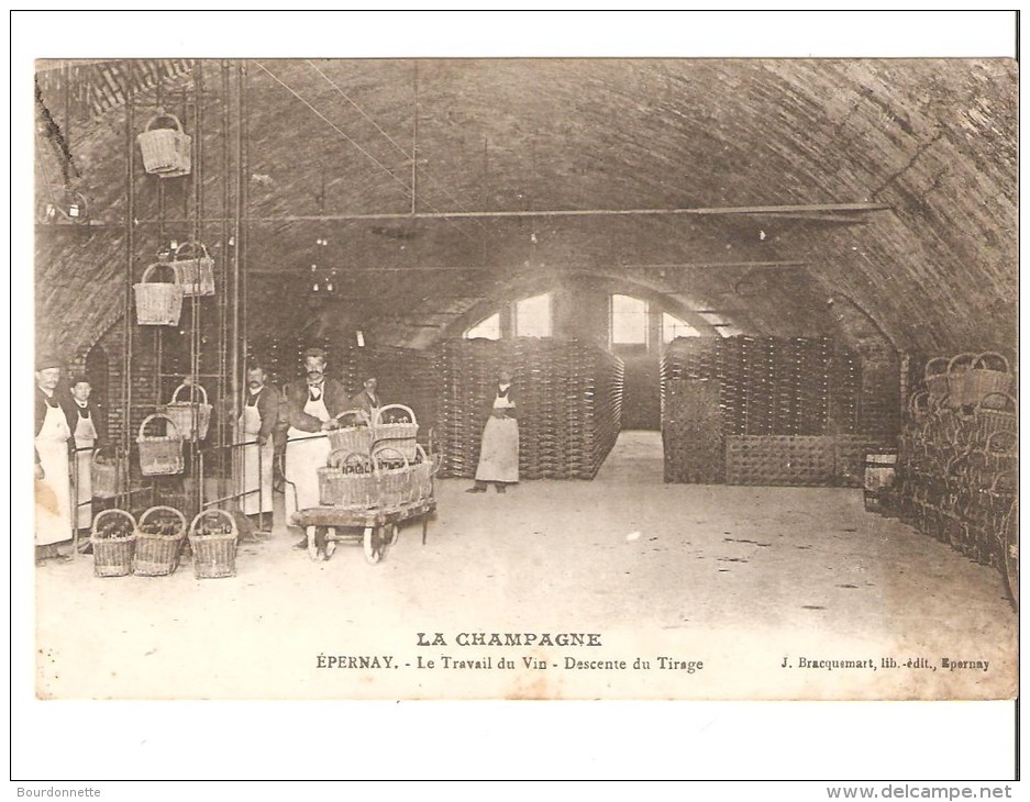 CPA-51-epernay- Le Travail  Du Vin-DESCENTE DU TIRAGE-LA CHAMPAGNE- - Epernay