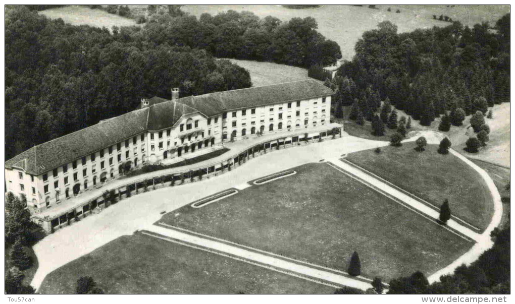 SERICOURT (BUSSIERES) - PAS DE CALAIS  (62)  -  PEU COURANTE CPSM. - Autres & Non Classés