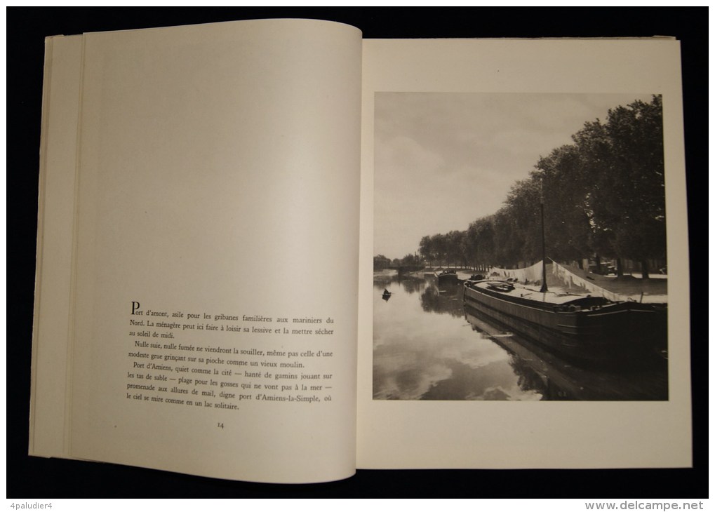 PICARDIE ( Somme) PHOTOGRAPHIE LES VIEUX QUARTIERS D'AMIENS René NORMAND Pierre CARON 1946 EO - Picardie - Nord-Pas-de-Calais