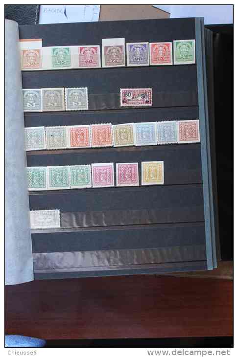 AC 158 - Autriche-  Service  + PA + Taxe     Etc. , *, Ob. + De 300 Timbres - Collections