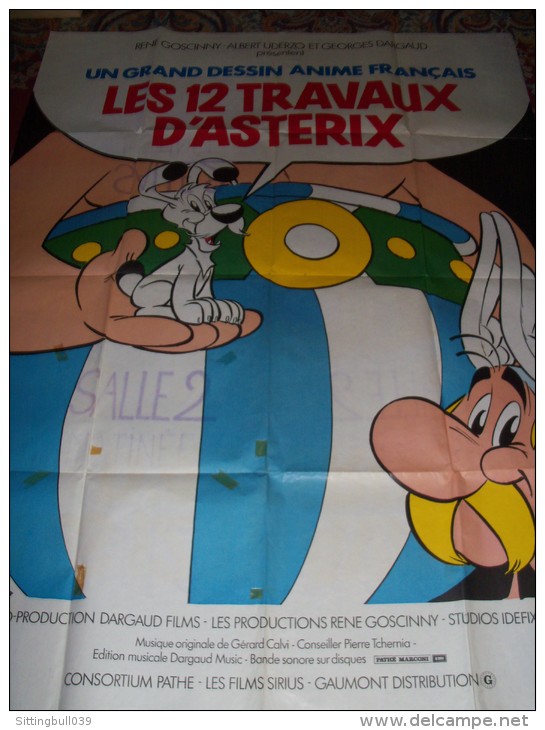 Les 12 Travaux D'Astérix. Grande Affiche Du Film. Dessin Animé Français. 1976. GOSCINNY - UDERZO - Plakate & Offsets