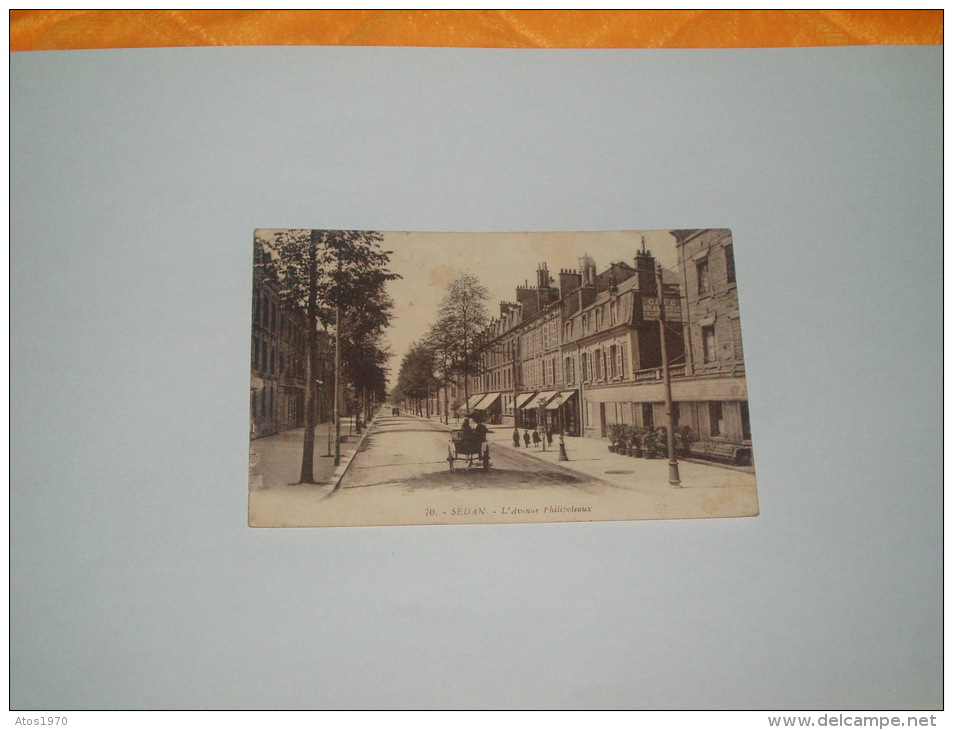 CARTE POSTALE CIRCULEE DATE 1932. /  70. SEDAN.- L'AVENUE PHILIPOTEAUX / PHOTOTYPIE MARQUAND. CACHETS + TIMBRE. - Sedan