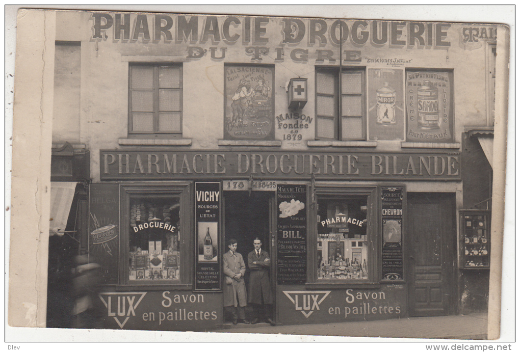 Pharmacie Droguerie Du Tigre - Bilande - Animée - Très Belle Carte Photo - à Situer - Magasins