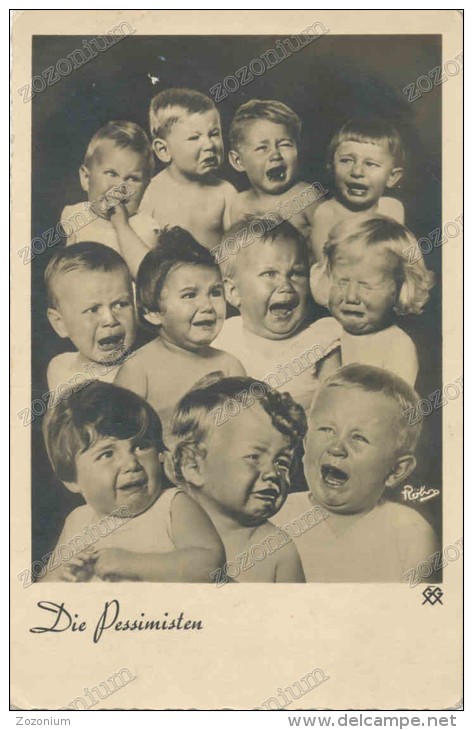 PHOTO MONTAGE - 1930s - Baby, The Pessimists- The Pessimists - Les Pessimistes  -- VINTAGE PHOTO - Humorous Cards