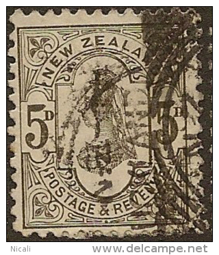 NZ 1882 5d Olive-black QV SG 200 U YX87 - Usados