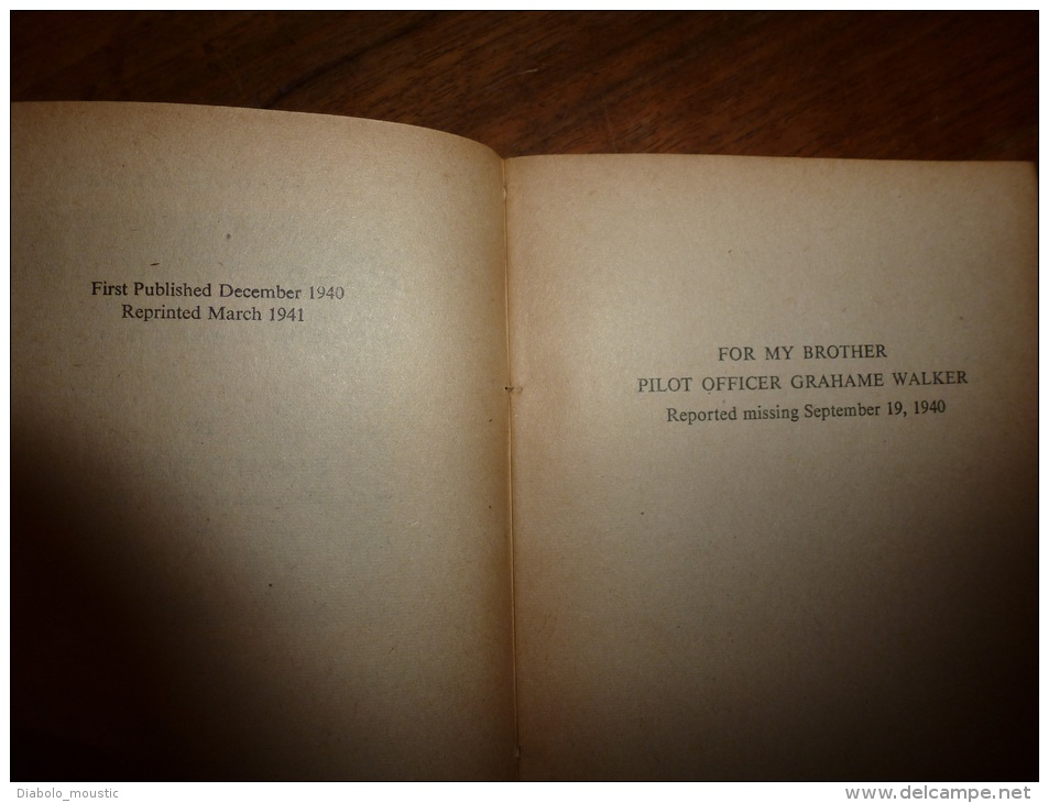 1940 FLIGHT To VICTORY  Apenguin Special  RONALD WALKER (Aviation Correspondant To The News Chronicle) Account Of R.A.F. - British Army