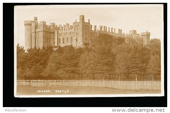 GB ARUNDEL / Castle / - Arundel