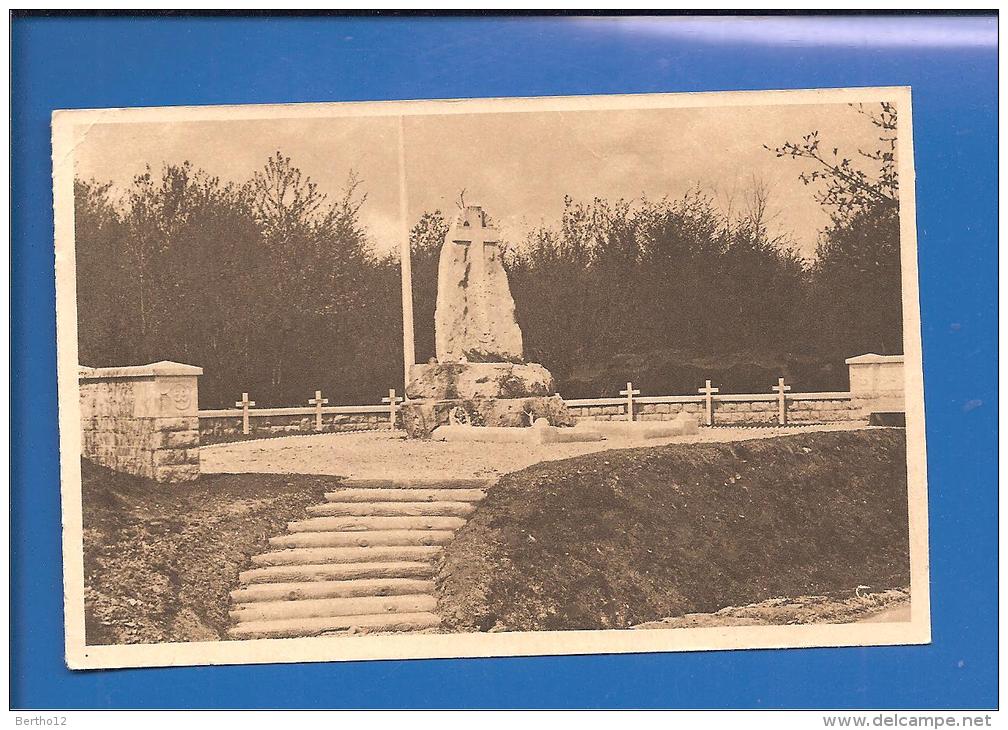 Monument  Du Bois Des Caures - Monumentos A Los Caídos