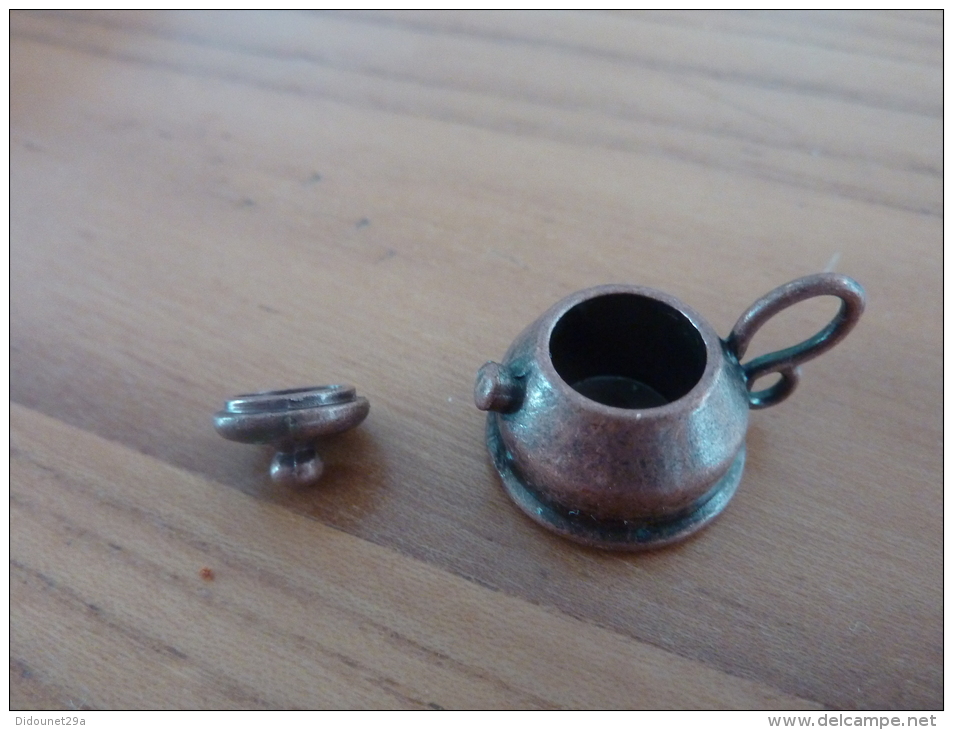 Bouilloire Miniature Cuivre (diam 30mm, H : 25mm) Avec Couvercle (voir Scan) - Hausrat