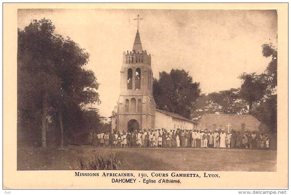 MISSIONS AFRICAINES LYON (mission)  DAHOMEY Eglise D' Athiémé (animation BENIN RELIGION) *PRIX FIXE - Dahome