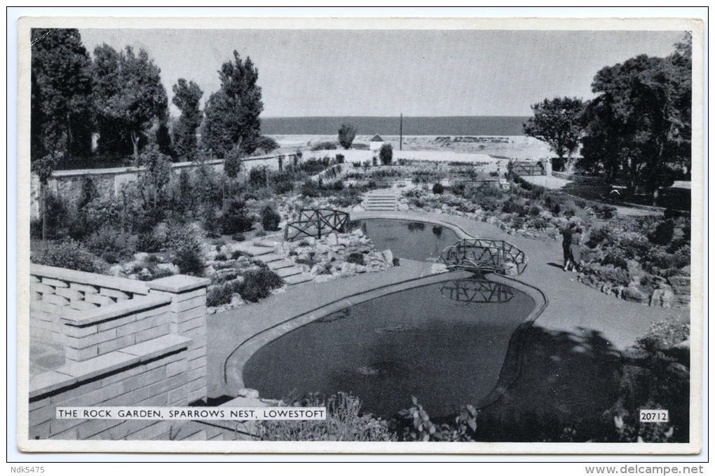 LOWESTOFT :  THE ROCK GARDEN, SPARROWS NEST - Lowestoft