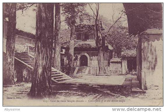 CHINE - (1900) Cour De Vieux Temple Chinois - D10 - Chine