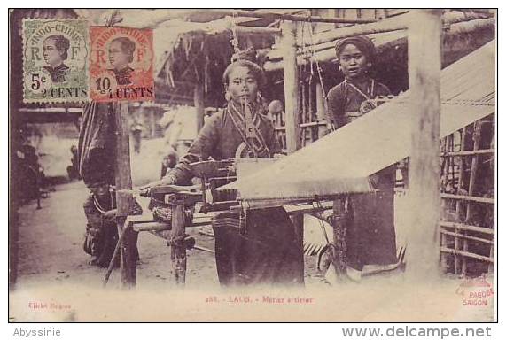 LAOS - Métier à Tisser - D11 136 - Laos