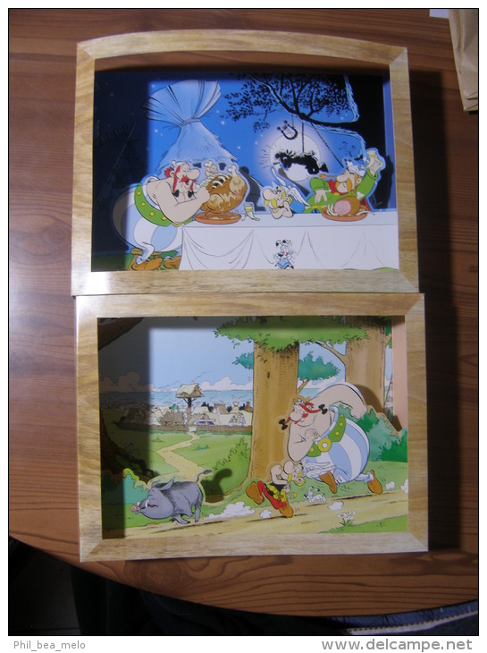 ASTERIX 45 ANS - DECOR EN RELIEF TIRAGE LIMITE - ASTERIX - LE BANQUET & LA CHASSE AUX SANGLIERS - LOT DE 2 - Astérix