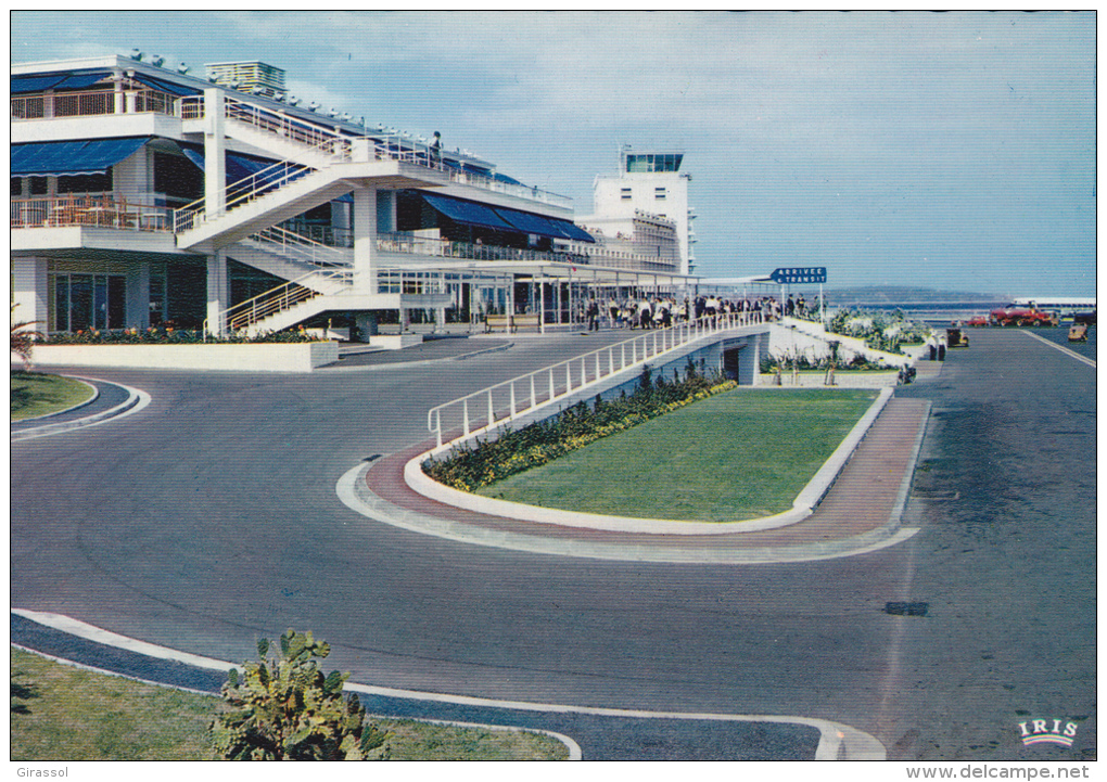 CPSM NICE 06 AEROPORT NICE COTE D AZUR - Transport Aérien - Aéroport