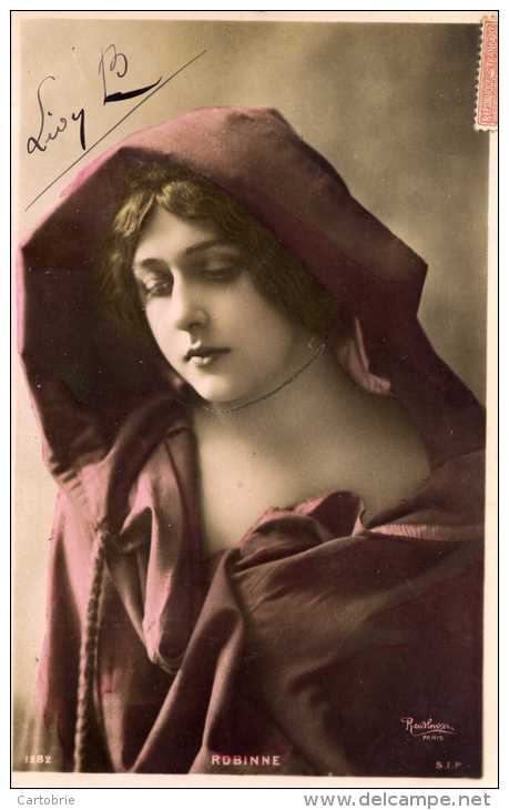 ROBINNE - Photo Reutlinger - Famous Ladies