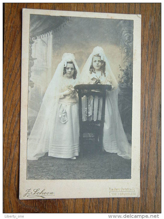 Meisjes Ter COMMUNIE ( CABINET Photo J. SCHEEN Laeken Bruxelles 5 April 1908 - Zie Foto Voor Details ) !! - Personas Identificadas
