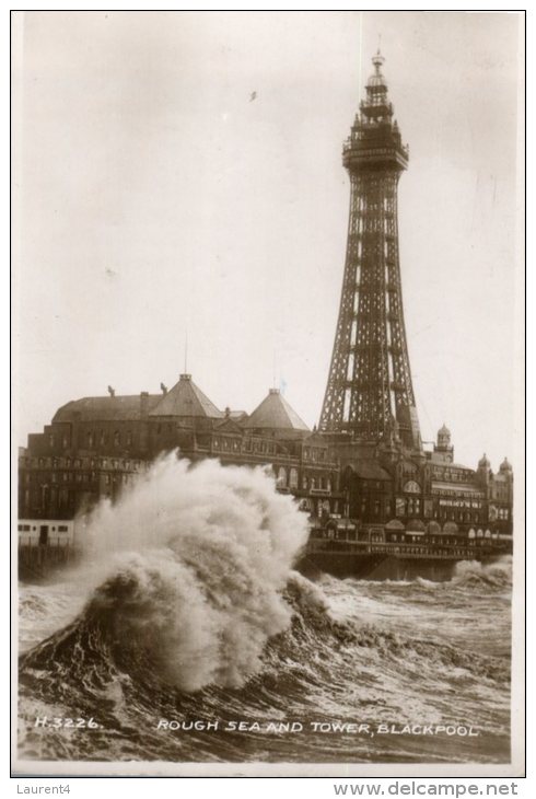 (325) Very Old Postcard - Carte Ancienne - UK - Blackpool Tower - Blackpool