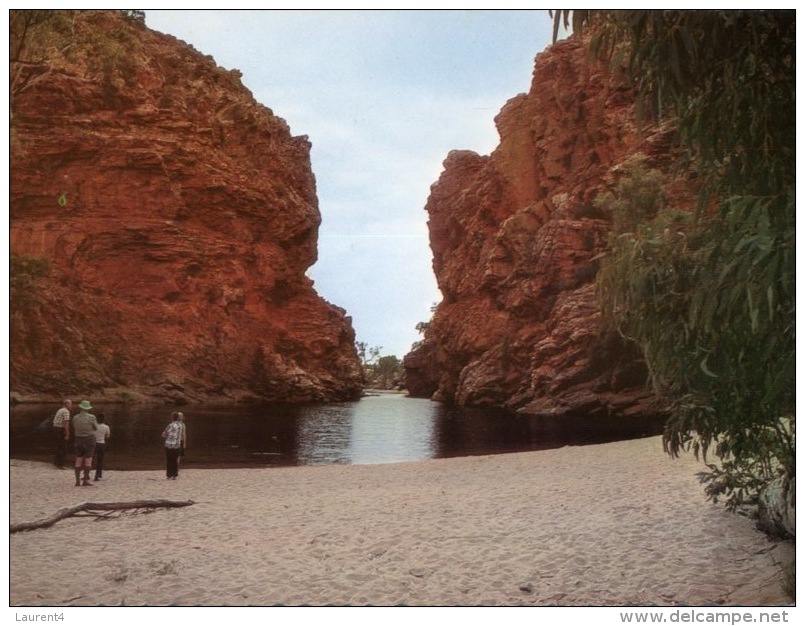 (400) Australia - NT - Ellery Creek Gorge - The Red Centre