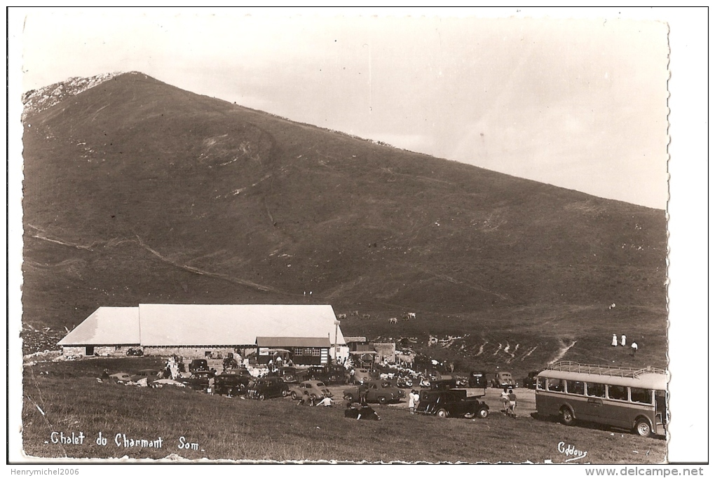 Isère - 38 - Chalet Du Charmont Som En Chartreuse Bus Car Parking Voiture En 1959 - Chartreuse