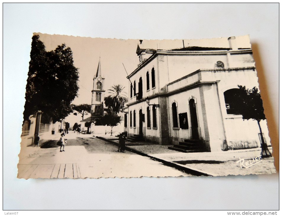 Carte Postale Ancienne : MARENGO : Mairie , Animé - Autres & Non Classés