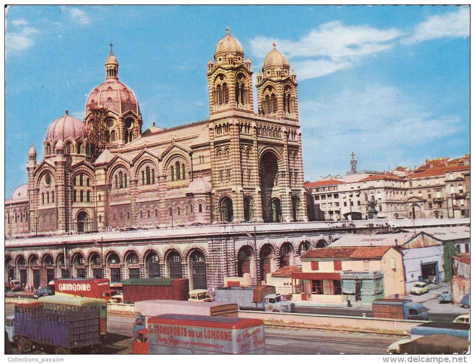 Cp , 13 , MARSEILLE , La Cathédrale - Joliette, Zone Portuaire