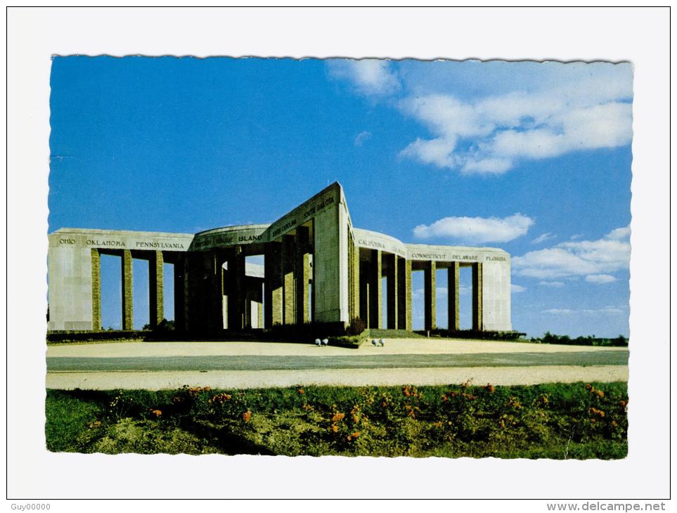 CP De Bastogne - Mémorial - Cimiteri Militari