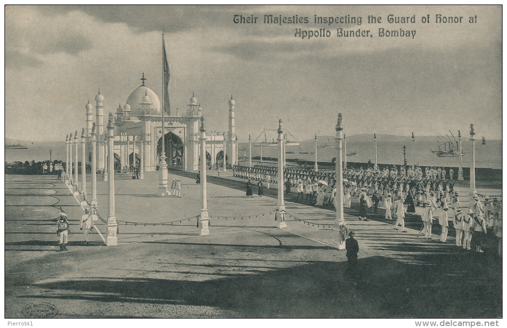 INDE - BOMBAY - Their Majesties Inspecting The Guard Of Honor At Appollo Bunder - Inde