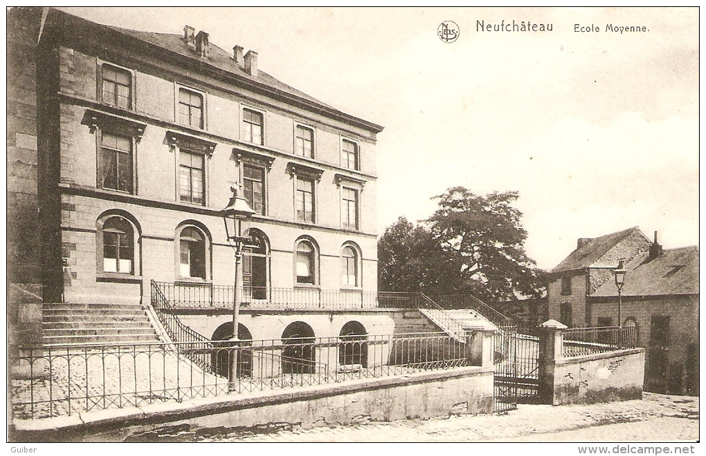 Neufchateau Ecole Moyenne - Neufchâteau