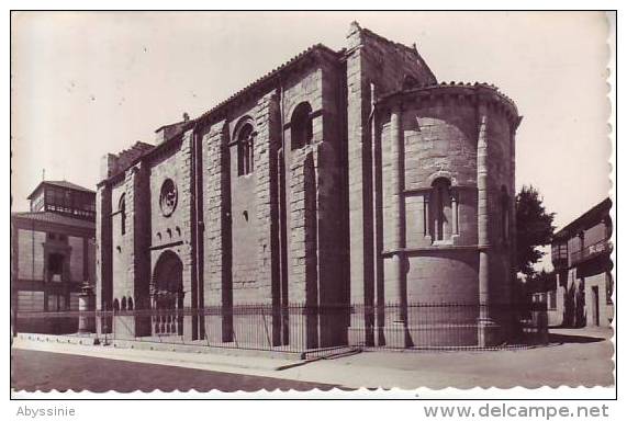 D11 152 - ESPAGNE - Cpsm ZAMORA - Iglesia Romanica - Zamora