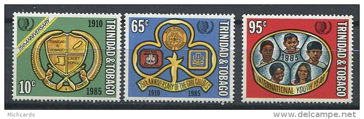119 TRINITE ET TOBACO (Trinidad) 1985 - Scoutisme Embleme - Neuf Sans Charniere (Yvert 529/31) - Trinidad En Tobago (1962-...)