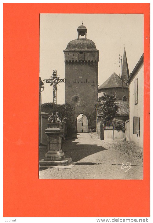 64 PONTACQ : La Vieille Tour N°2606 Année 1948 (écrite Non Oblitérée) - Pontacq
