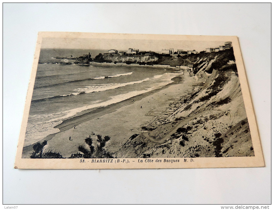 Carte Postale Ancienne : BIARRITZ : La Cote Des Basques En 1938 - Biarritz