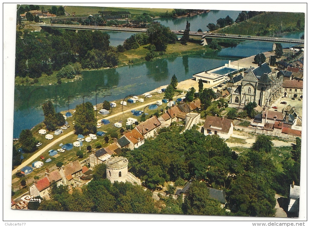 Pont-de-L´Arche (27) :Vue Aérienne Générale Du Quartier Du Camping ´Eure Eet Seine" En 1982(animé)  PF. - Pont-de-l'Arche