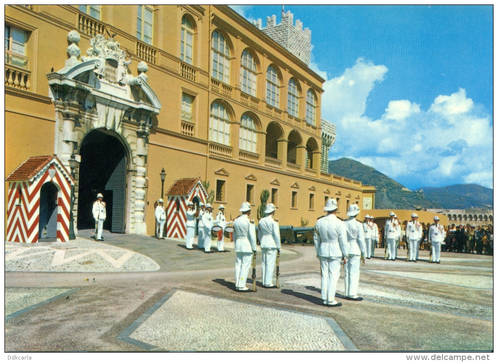 Principauté De Monaco - Le Palais Et Relève De La Garde - Prince's Palace