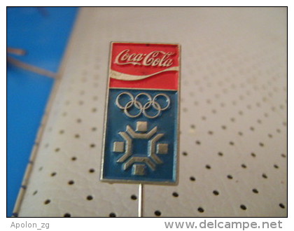 Winter Olympic Game SARAJEVO 1984 Pin Badge COCA COLA - Olympic Games