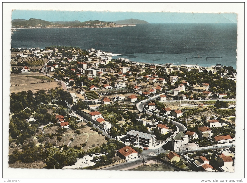 La Ciotat (13) :  Vue Aérienne Générale Au Niveau Du Rond-point En 1960 (animé) GF. - La Ciotat