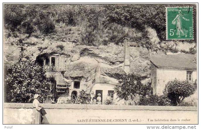 SAINT ETIENNE DE CHIGNY - Une Habitation Dans Le Rocher (61190) - Autres & Non Classés