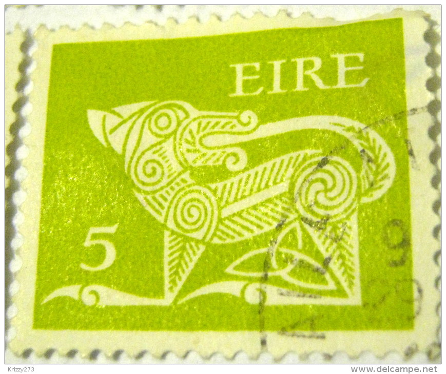 Ireland 1974 Stylised Dog 5p - Used - Oblitérés