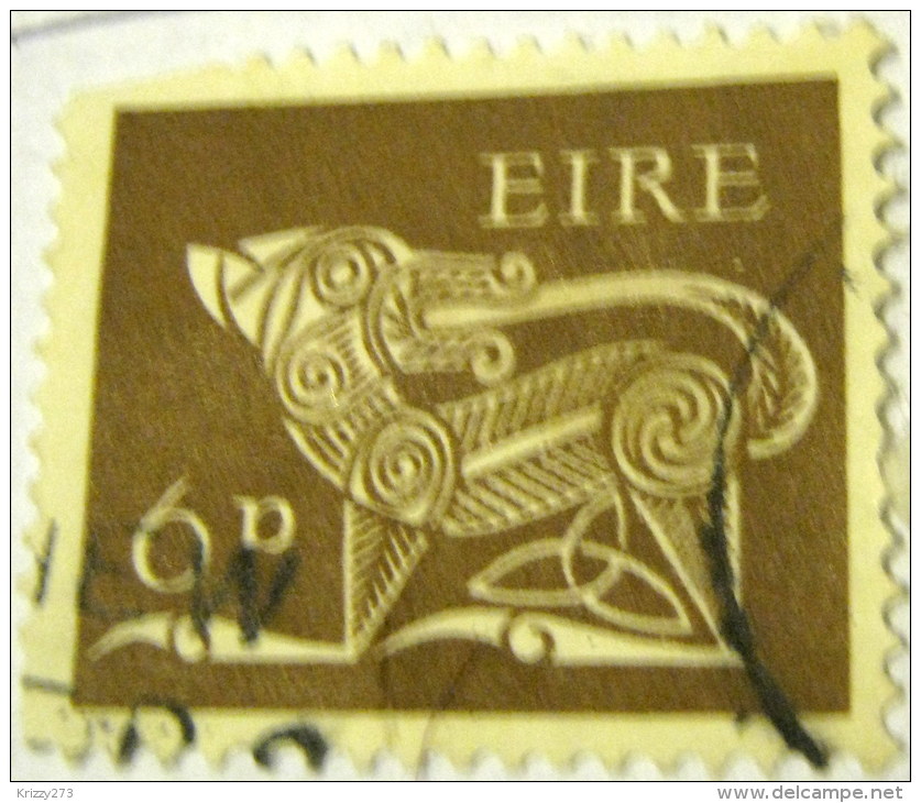 Ireland 1968 Stylised Dog 6p - Used - Used Stamps