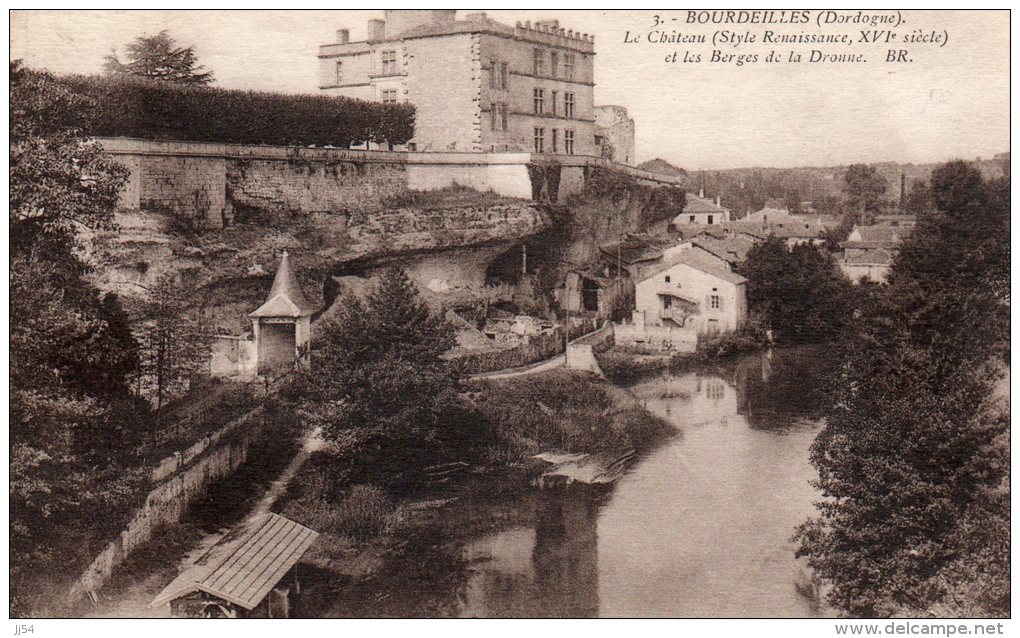 Bourdeilles Le Chateau Et Les Berges De La Dronne - Autres & Non Classés