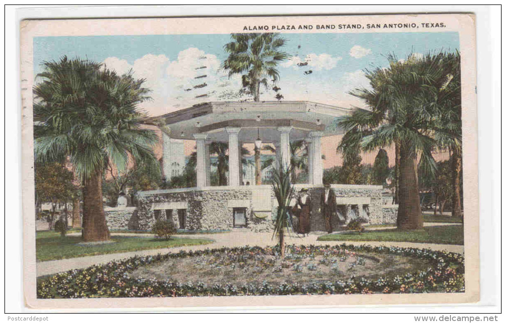 Alamo Plaza Band Stand San Antonio Texas 1916 Postcard - San Antonio