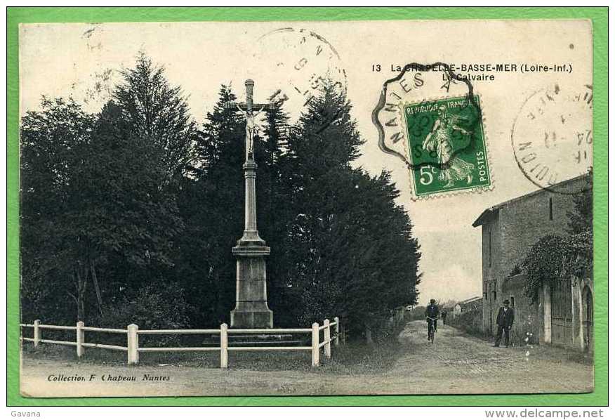 44 LA CHAPELLE-BASSE-MER - Le Calvaire - La Chapelle Basse-Mer