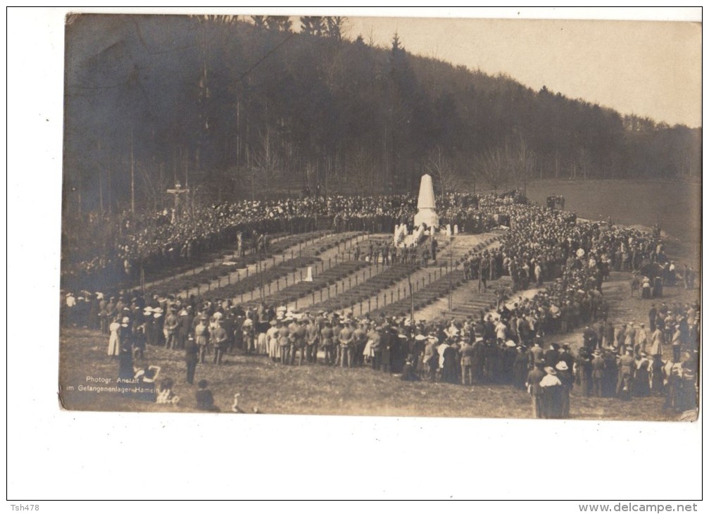 CARTE PHOTO-----HAMELN IM GEFANGENENIAGER---voir 2 Scans - Cimetières Militaires